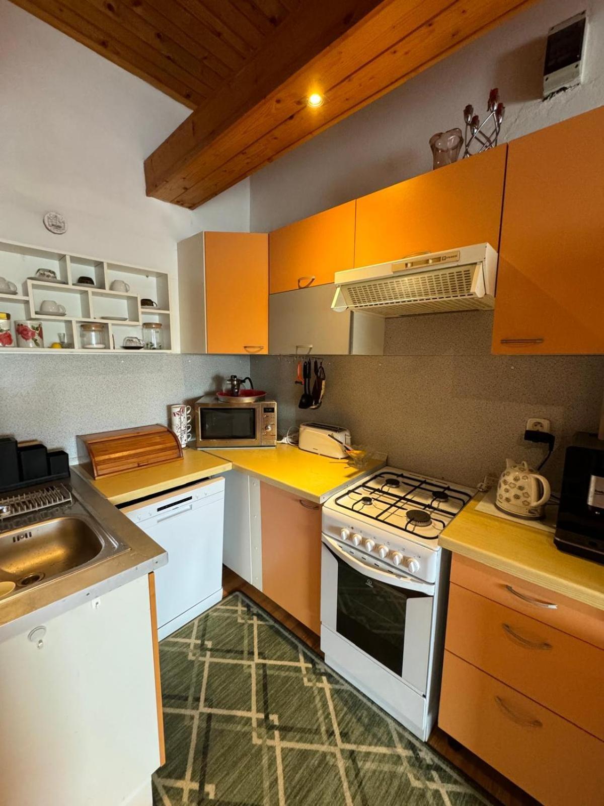 Apartman Ala Poprad Esterno foto